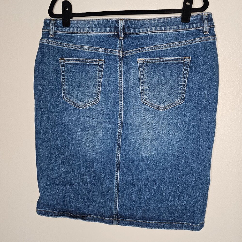 ⭐️Garnet Hill 16 Denim Skirt Knee Length Front Slit Patch Pocket Medium Wash - Picture 3 of 6